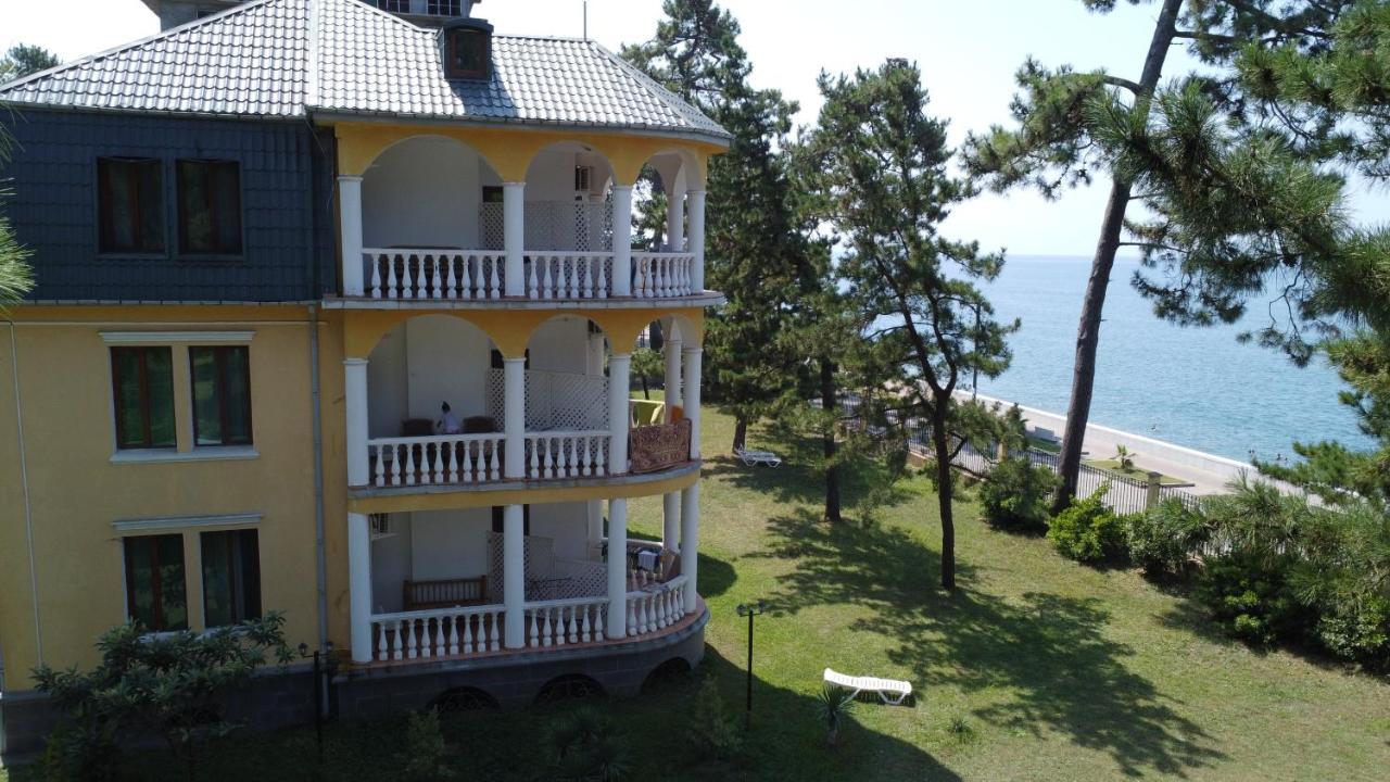 Marshal Resort Kobuleti Exterior photo